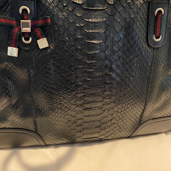 Gucci Python Carry All Bag - Picture 7 of 13